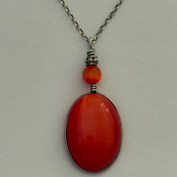 Jewelry - 925 Silver necklace red stones